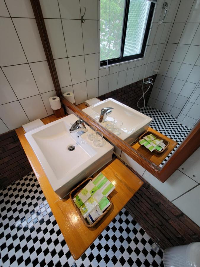 Railway Villa T'ai-tung エクステリア 写真