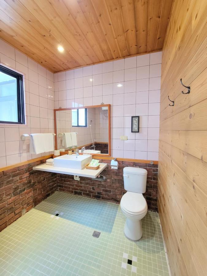 Railway Villa T'ai-tung エクステリア 写真